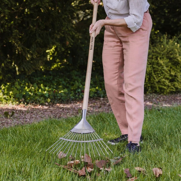 Kent and  Stowe Lawn Leaf Rake - Small